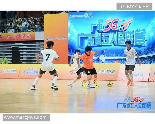 汪君足球：探索中国足球的未来与发展之路